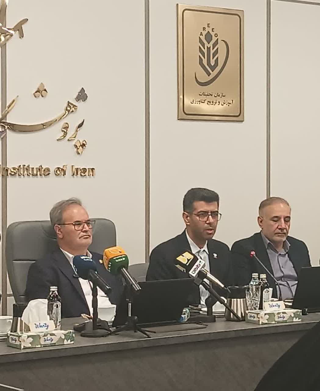 رایزنان اقتصادی ظرفیت‌های صادراتی و ضوابط بهداشتی کشورها را احصا و اعلام کنند